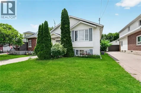 5524 Fraser Street Niagara Falls ON L2E 3C9