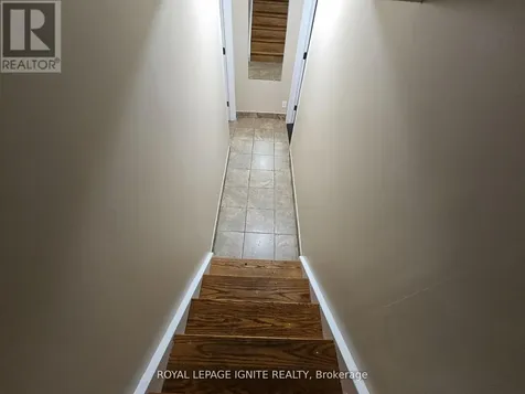 253 Woodland Drive North Selwyn ON K9L 1P2