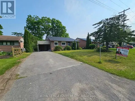253 Woodland Drive North Selwyn ON K9L 1P2