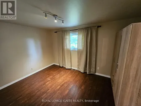 253 Woodland Drive North Selwyn ON K9L 1P2