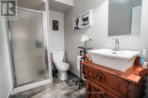 270 Cyrus Street Cambridge ON N3H 1H3