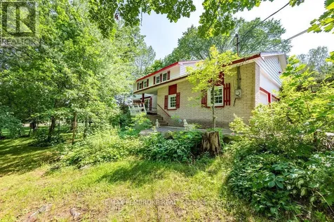 775 Pinegrove Crescent Petawawa ON K8A 7E3