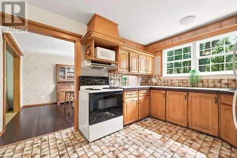 775 Pinegrove Crescent Petawawa ON K8A 7E3