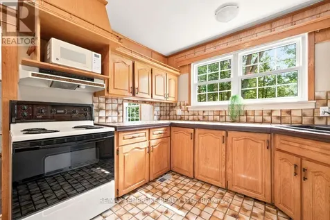 775 Pinegrove Crescent Petawawa ON K8A 7E3