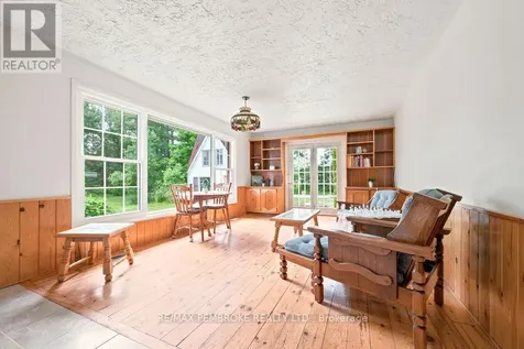 775 Pinegrove Crescent Petawawa ON K8A 7E3