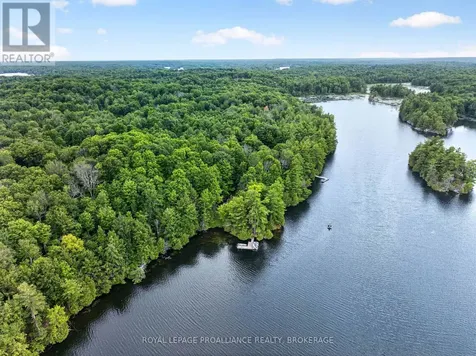 3 Scott Island Rideau Lakes ON K0G 1X0