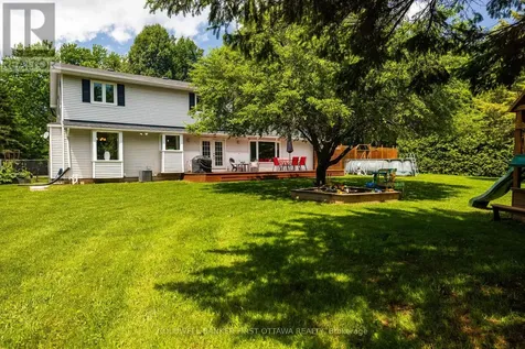 388 High Street Beckwith ON K7C 1X1