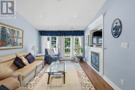 16 Clover Court Wasaga Beach ON L9Z 0G4