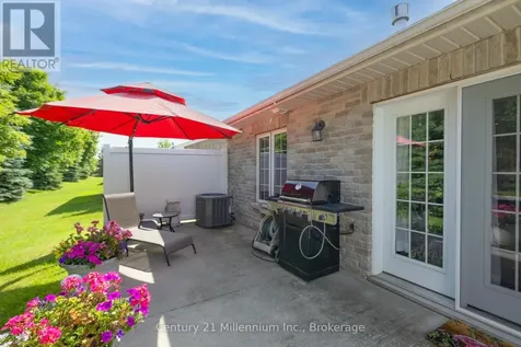 16 Clover Court Wasaga Beach ON L9Z 0G4