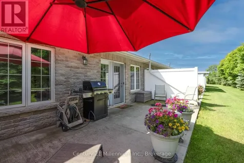 16 Clover Court Wasaga Beach ON L9Z 0G4
