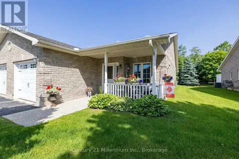 16 Clover Court Wasaga Beach ON L9Z 0G4