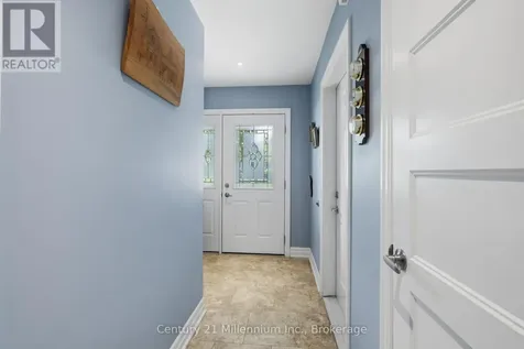 16 Clover Court Wasaga Beach ON L9Z 0G4