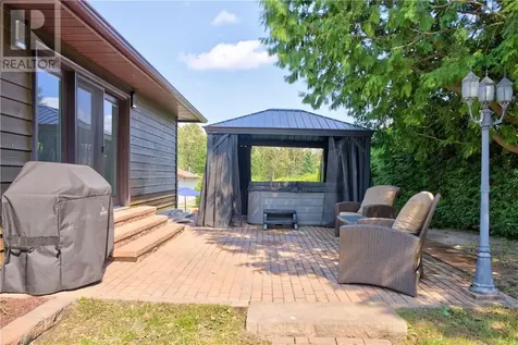 3906 Edward Drive Sudbury ON P3G 1K4