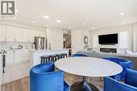 67 Pinot Crescent Stoney Creek ON L8E 0J9