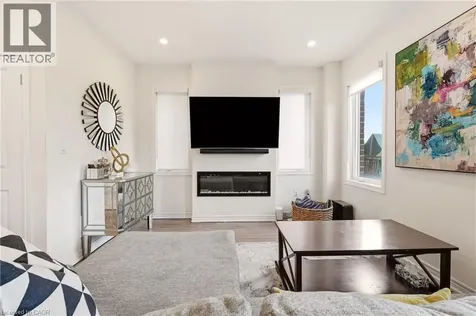 67 Pinot Crescent Stoney Creek ON L8E 0J9