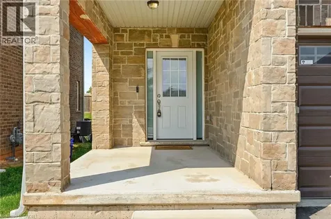 67 Pinot Crescent Stoney Creek ON L8E 0J9