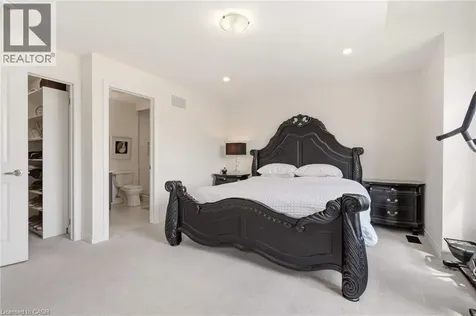 67 Pinot Crescent Stoney Creek ON L8E 0J9
