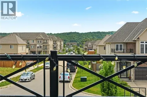 67 Pinot Crescent Stoney Creek ON L8E 0J9