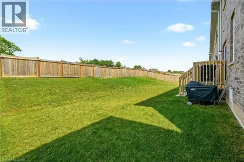 67 Pinot Crescent Stoney Creek ON L8E 0J9