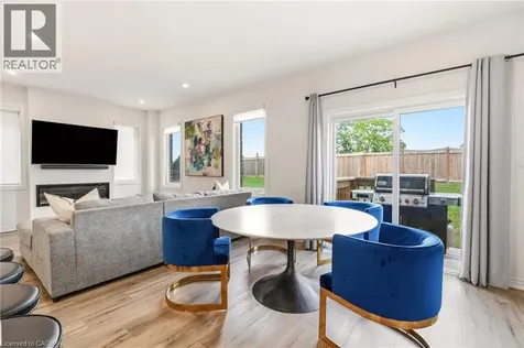 67 Pinot Crescent Stoney Creek ON L8E 0J9