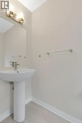 25 Isherwood Avenue Cambridge ON N1R 0E2