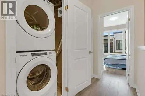 25 Isherwood Avenue Cambridge ON N1R 0E2