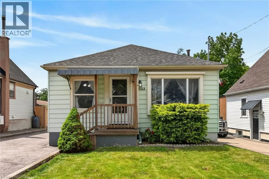 302 East 28th Street Hamilton ON L8V 3J3