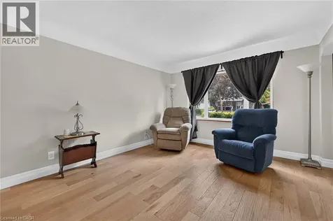 302 East 28th Street Hamilton ON L8V 3J3