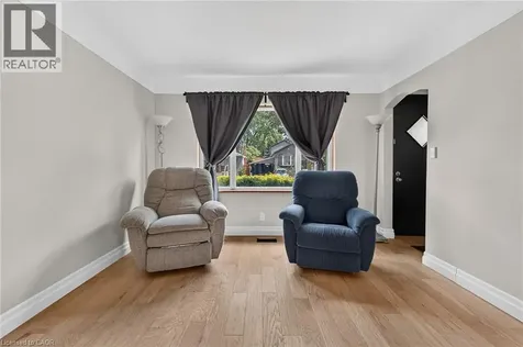 302 East 28th Street Hamilton ON L8V 3J3