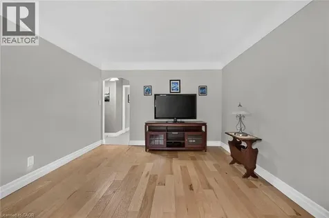 302 East 28th Street Hamilton ON L8V 3J3