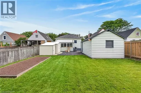 302 East 28th Street Hamilton ON L8V 3J3