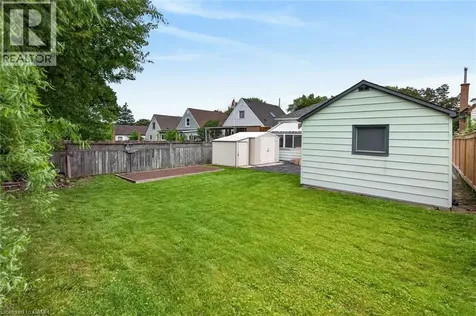 302 East 28th Street Hamilton ON L8V 3J3