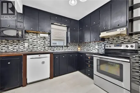 302 East 28th Street Hamilton ON L8V 3J3