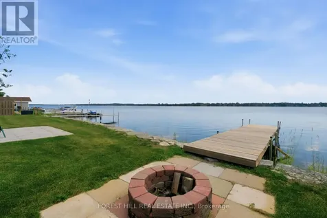 1161 Connaught Drive Selwyn ON K0L 1T0