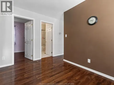 2382 Mercer Street Windsor ON N8X 3R3