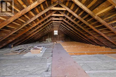 2382 Mercer Street Windsor ON N8X 3R3
