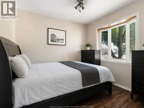 2382 Mercer Street Windsor ON N8X 3R3