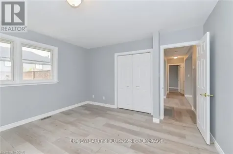 130 Forfar Street East Centre Wellington (fergus) ON N1M 1B2