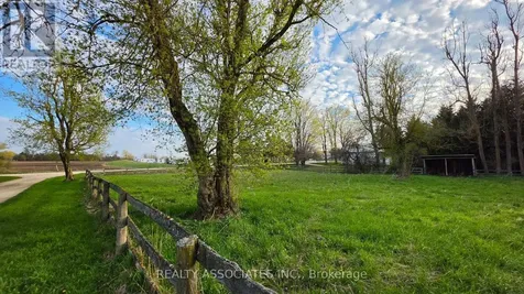 486289 30th Sideroad Mono ON L9V 1G7
