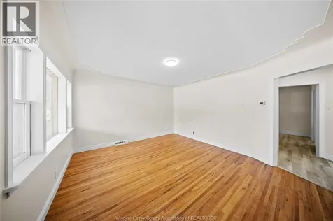 1465 Campbell Avenue Windsor ON N9B 2K1