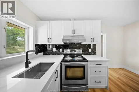 1465 Campbell Avenue Windsor ON N9B 2K1