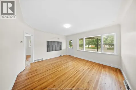1465 Campbell Avenue Windsor ON N9B 2K1