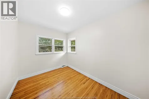 1465 Campbell Avenue Windsor ON N9B 2K1