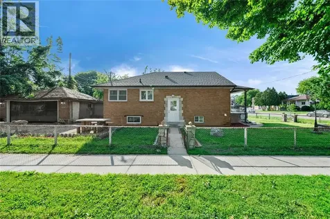 1465 Campbell Avenue Windsor ON N9B 2K1