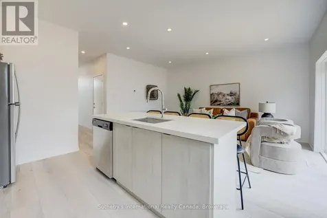 416 Dundas Street South Cambridge ON N1R 8H7