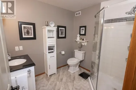 185 Ridgecrest Road Thunder Bay ON P7B 7A1