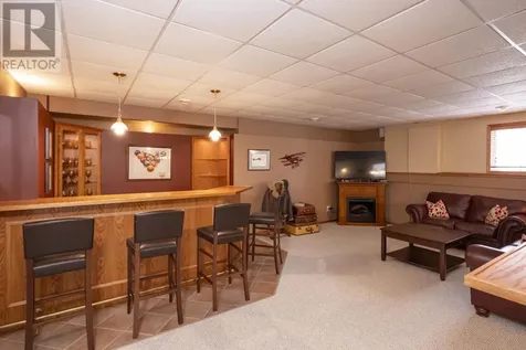 185 Ridgecrest Road Thunder Bay ON P7B 7A1