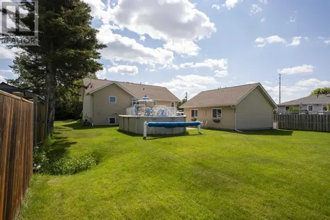 185 Ridgecrest Road Thunder Bay ON P7B 7A1