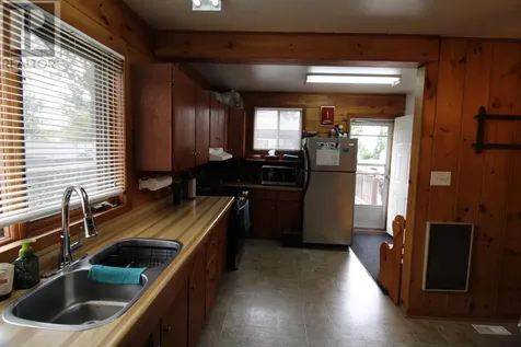 528 Lake Street Keewatin ON P0X 1C0