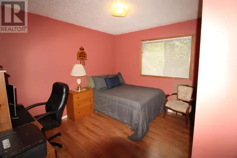 528 Lake Street Keewatin ON P0X 1C0